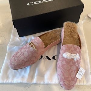 NWT✨Coach Sienna Sherpa Slide in Babypink / Size 8